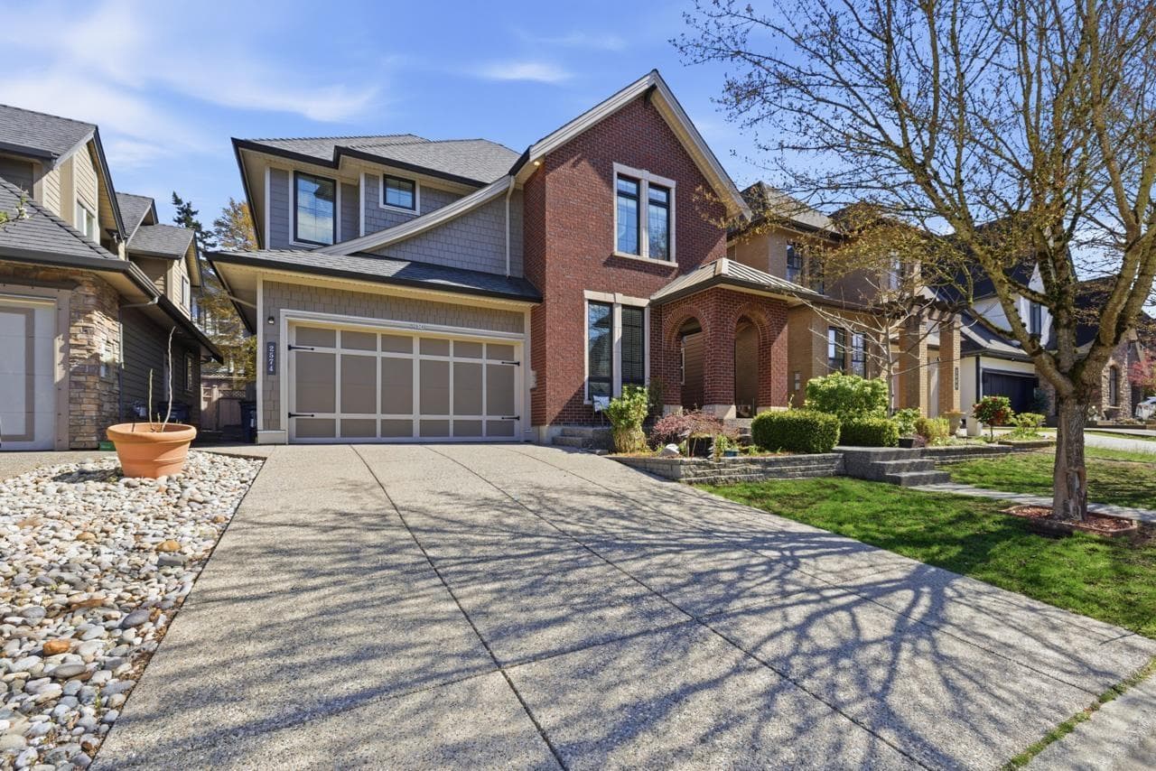 4 bed 4 bath single family at 2574 163 STREET — $2,050,000