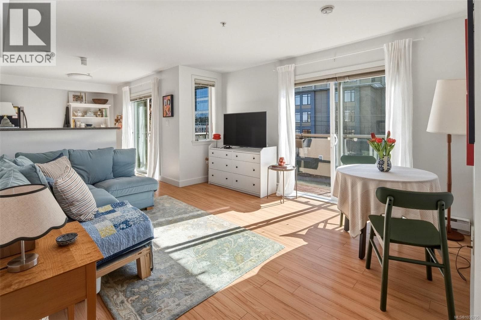 1 bed 1 bath single family at 303 356 Gorge Rd E — $409,900