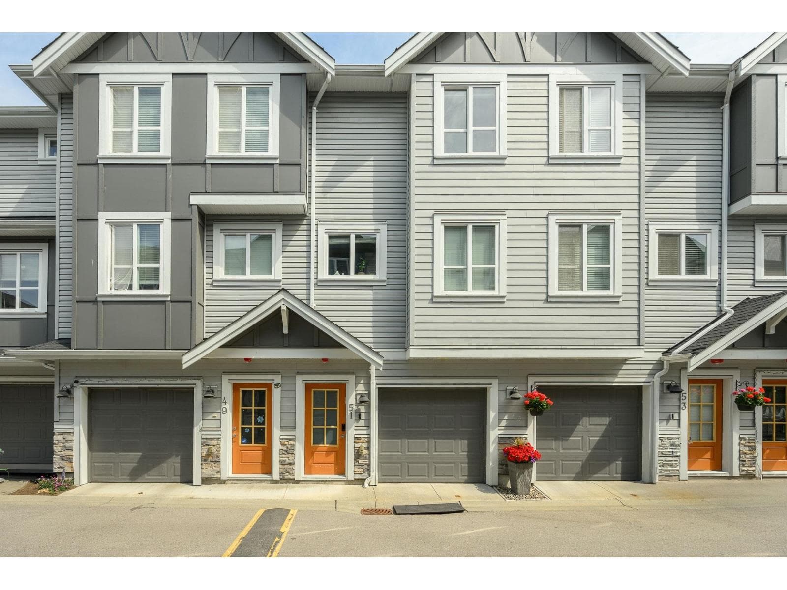 51 20860 76 AVENUE photo 3