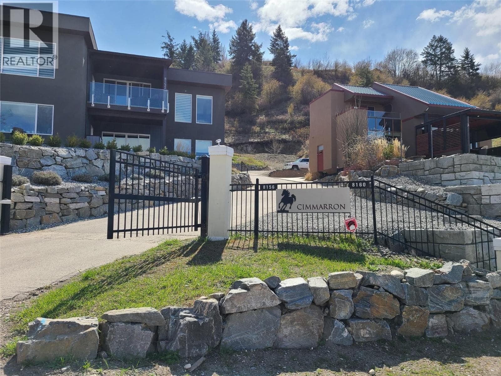 8164 Okanagan Landing Road photo 3
