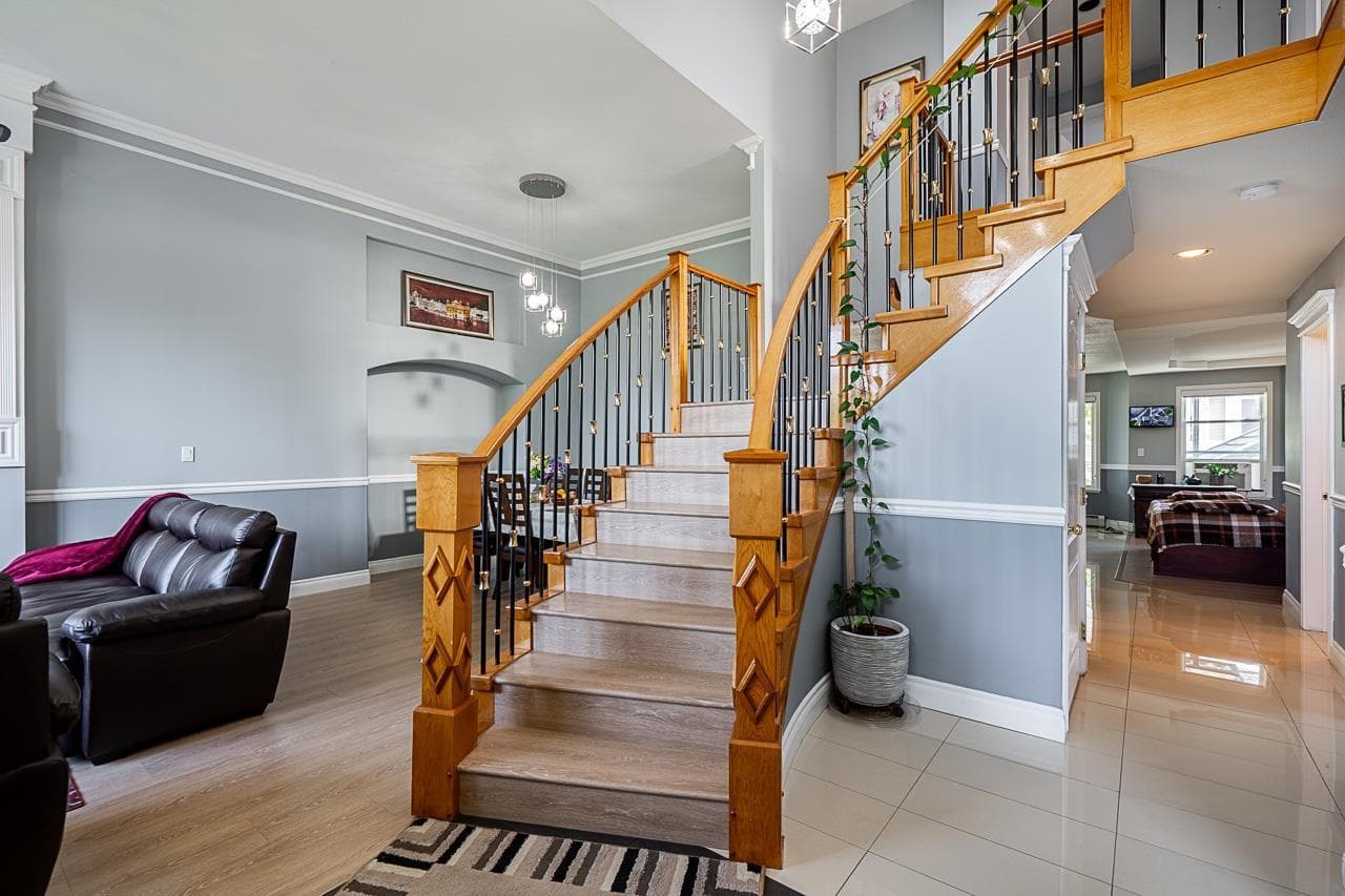 12608 67A AVENUE photo 4