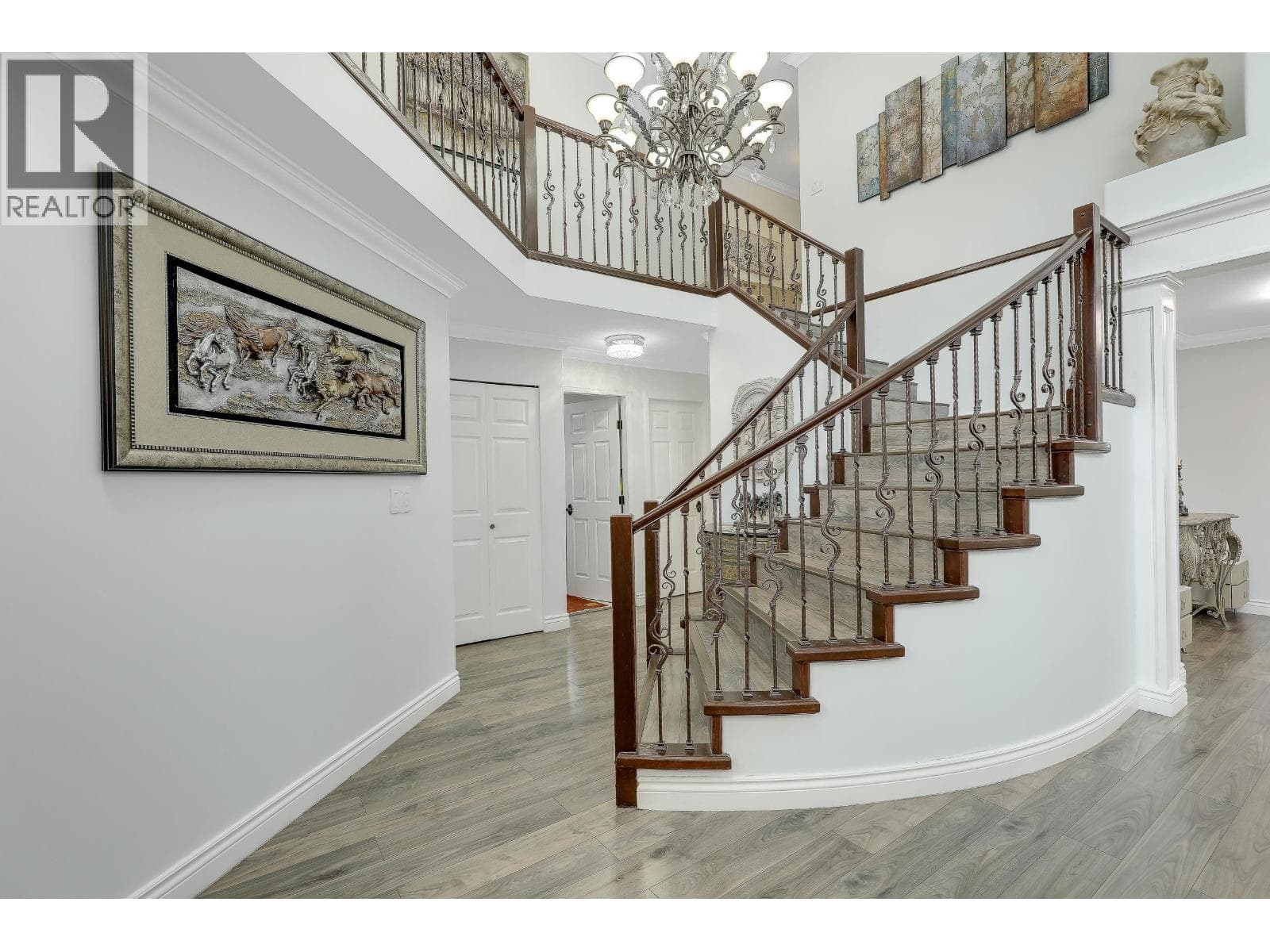 3070 WADDINGTON PLACE photo 3