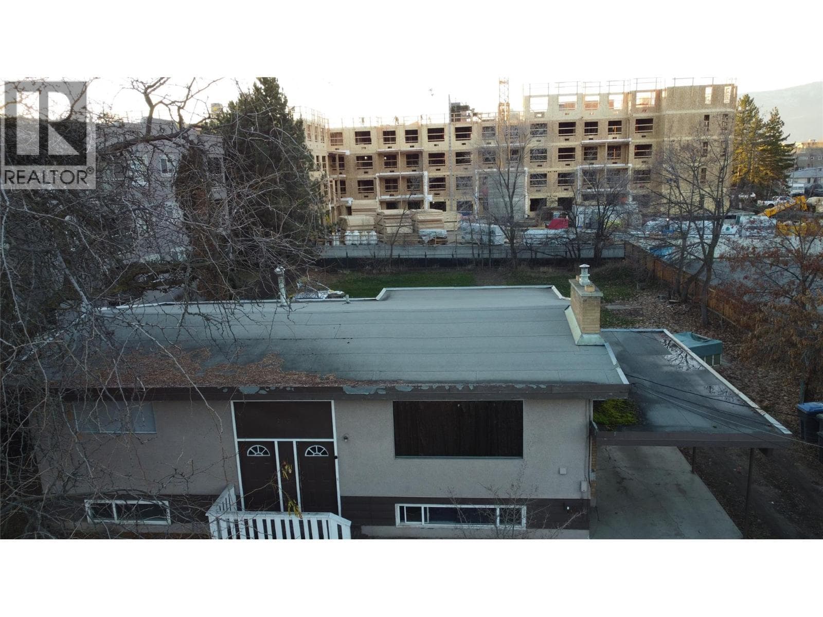 2110 Vasile Road photo 3