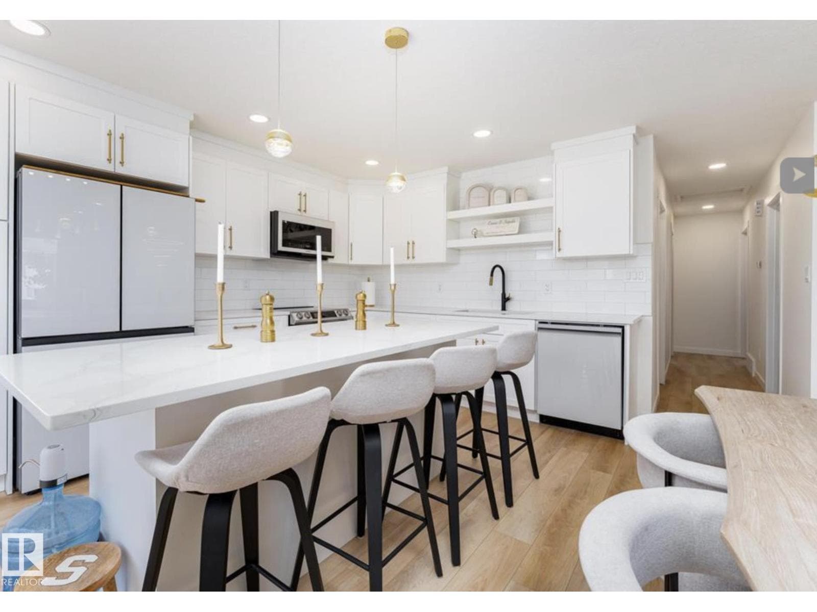 17327 106 ST NW photo 3