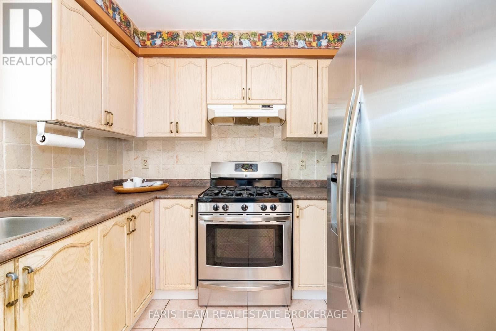 230 MARY ANNE DRIVE photo 5