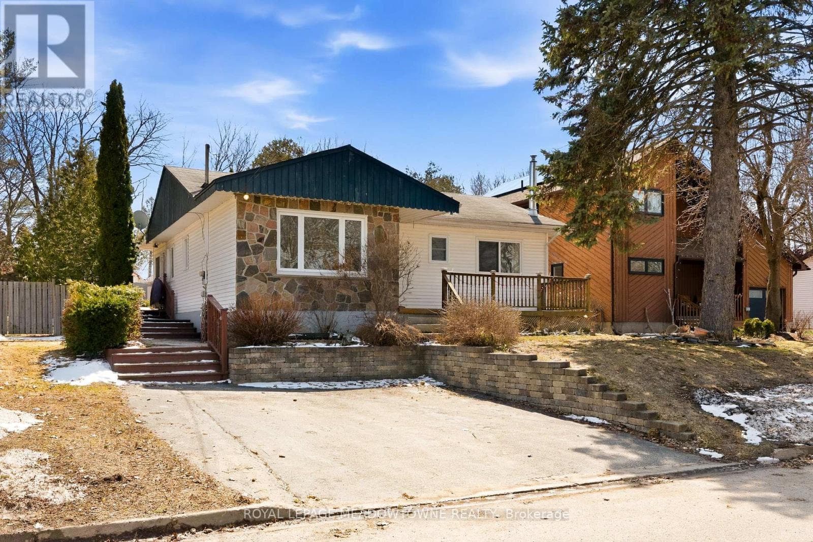 209 CLIFF ROAD photo 4
