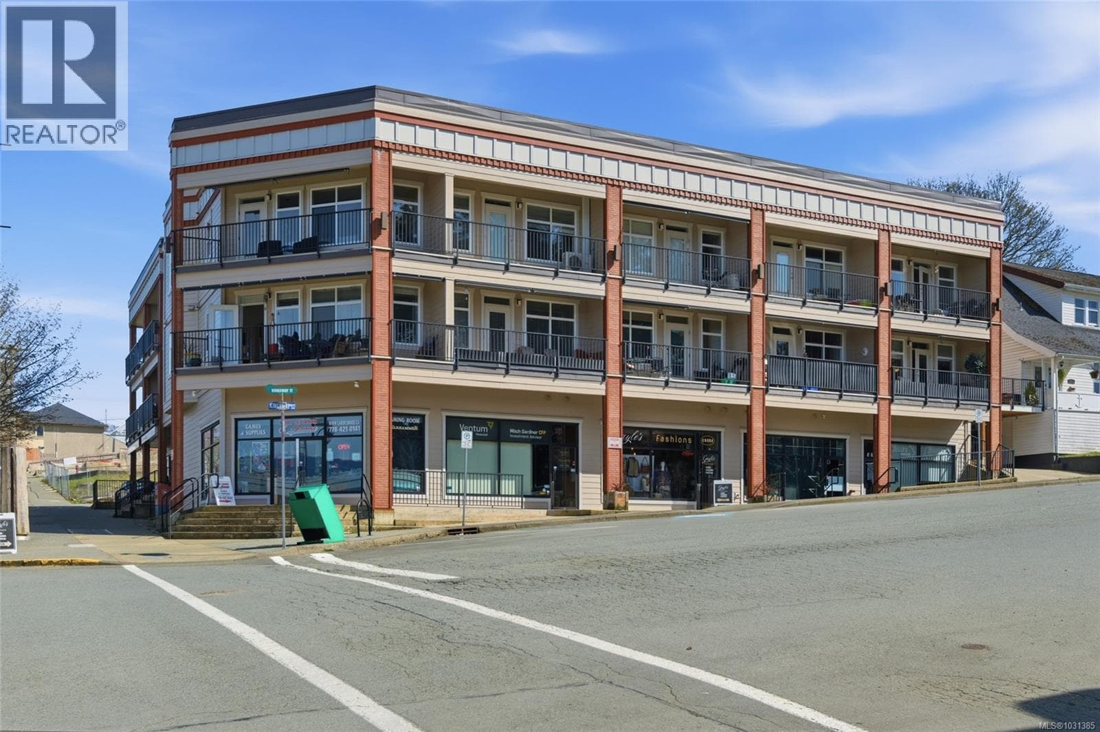 107 5262 Argyle St photo 2