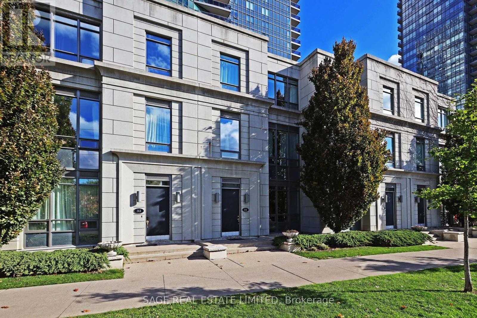 TH#31 - 25 GREENVIEW AVENUE photo 3