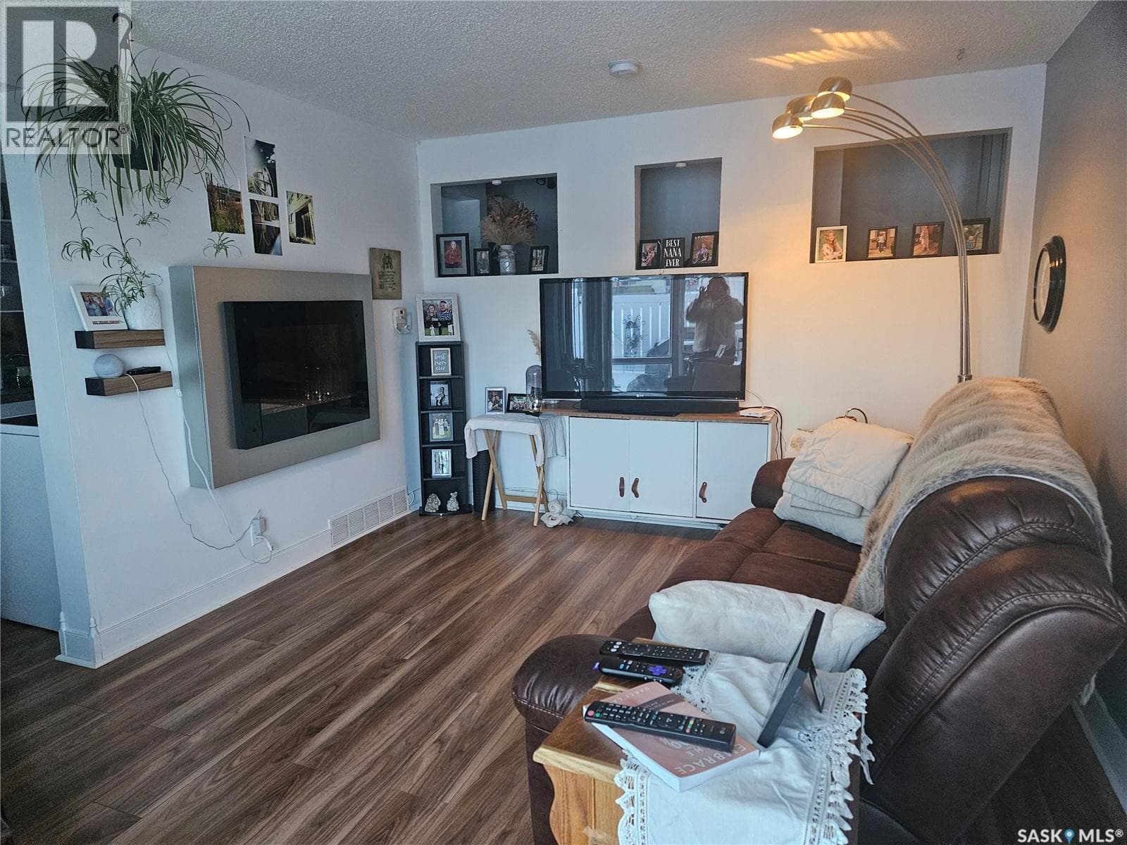 5 1292 Gordon ROAD — photo 2