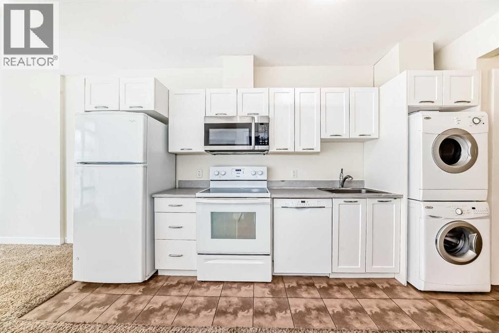 1103, 3830 Brentwood Road NW — photo 5