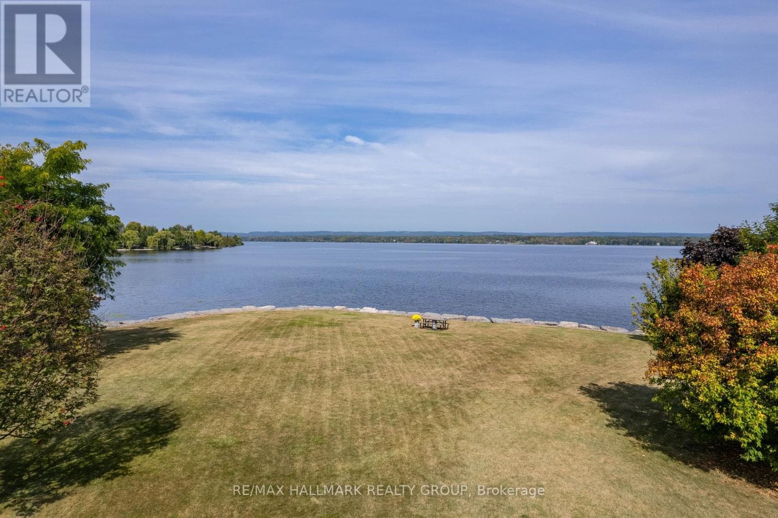 3285 FRONT ROAD S photo 4