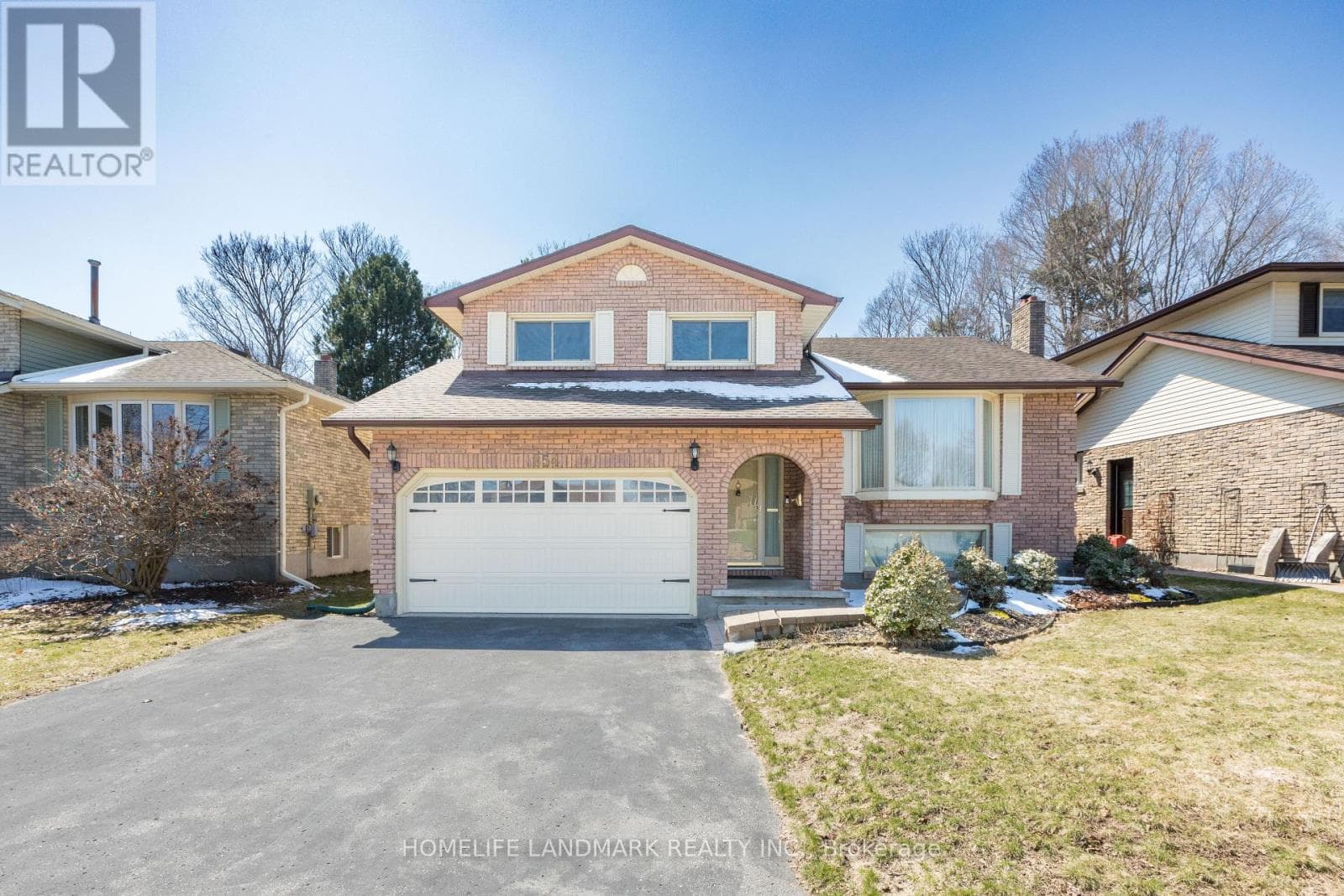 4 bed 3 bath single family at 254 ATHABASCA STREET — $898,800