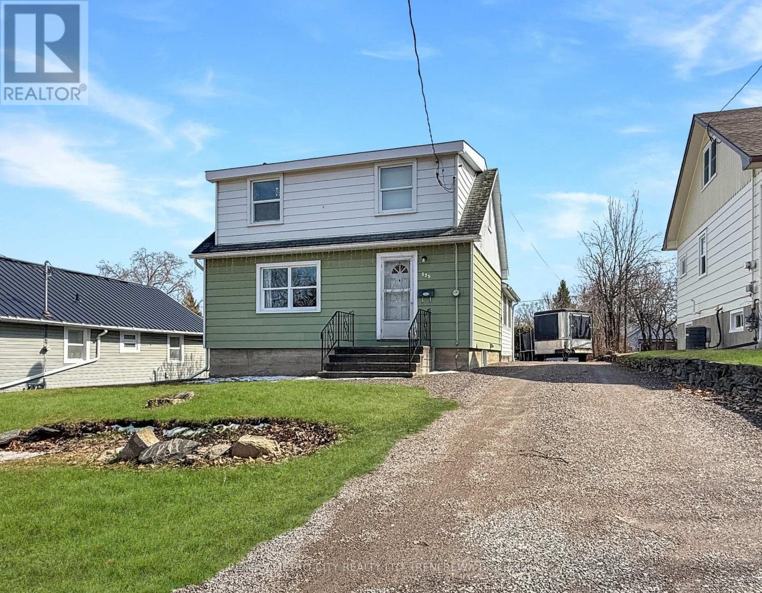 2 bed 2 bath single family at 325 JOFFRE AVENUE — $349,900