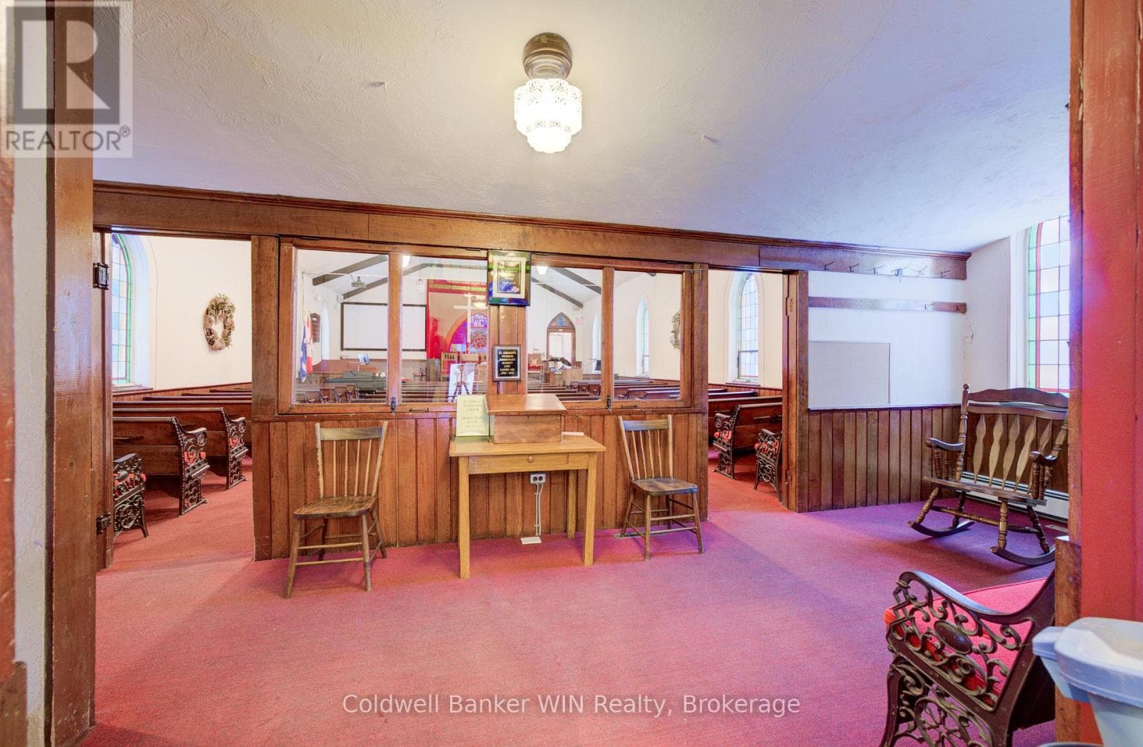196 BIRMINGHAM STREET E photo 4