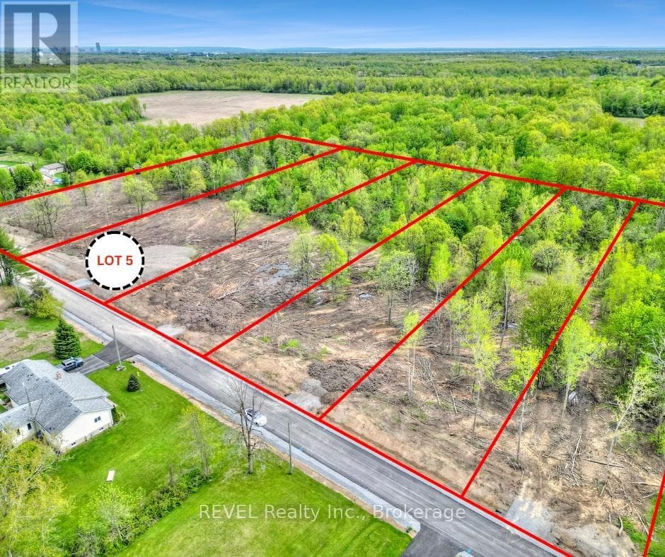 (LOT 5) 2136 HOUCK CRESCENT photo 4