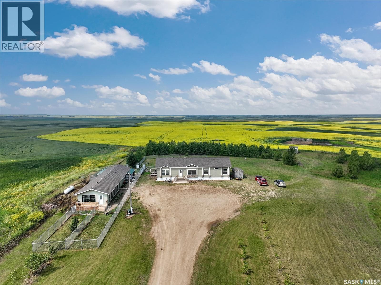 Envy Dog House Acreage