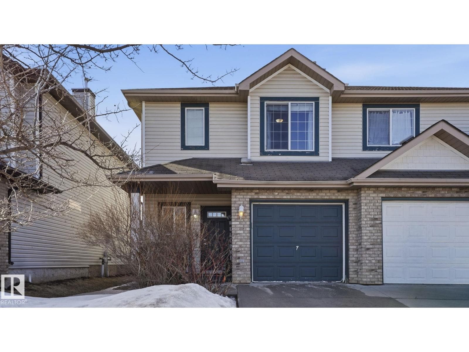 3 bed 4 bath single family at 47 Vaughn AV — $350,000