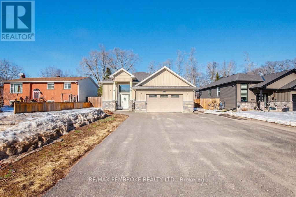 5 bed 3 bath single family at 21A EAST STREET — $699,900