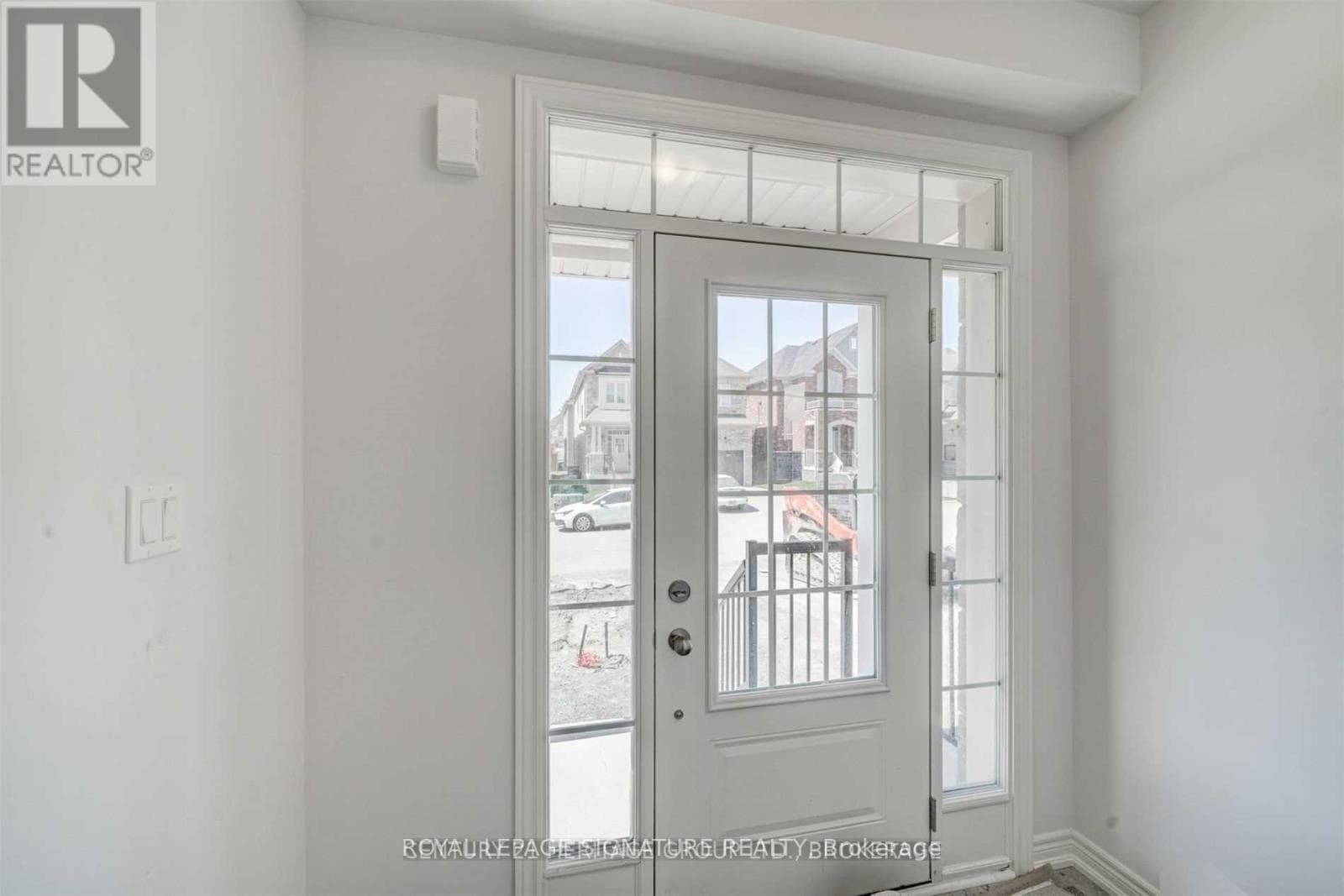 5 FREDERICK TAYLOR WAY photo 4