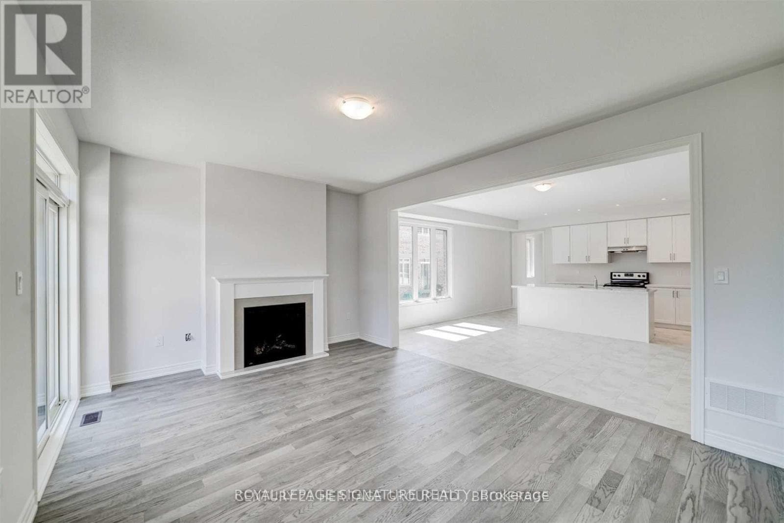 5 FREDERICK TAYLOR WAY photo 5