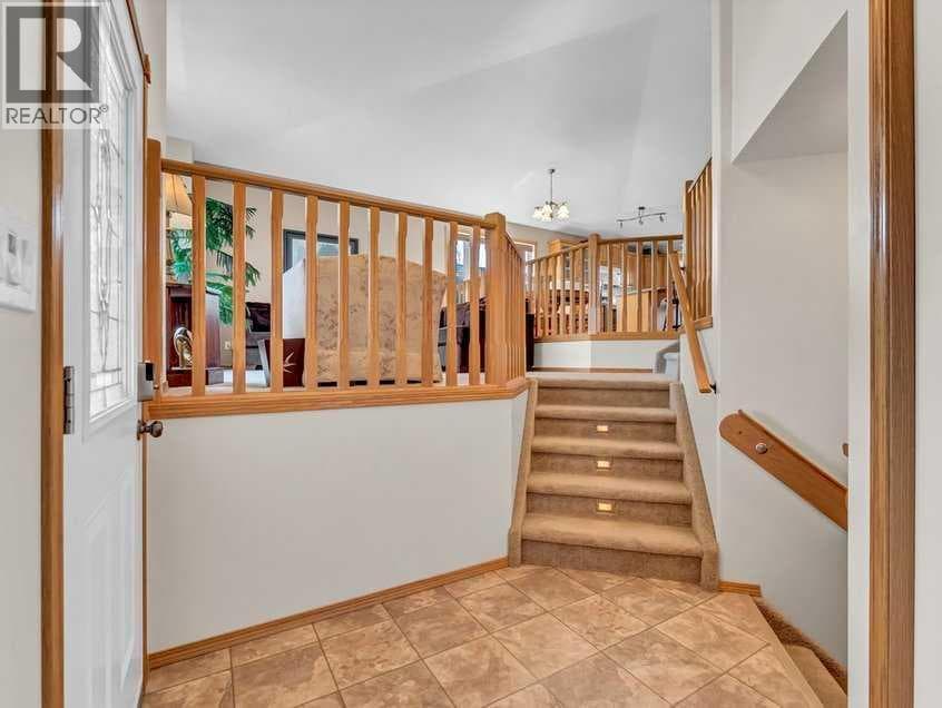 99 Greystone Close — photo 5