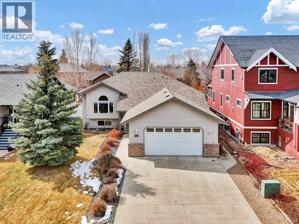 99 Greystone Close