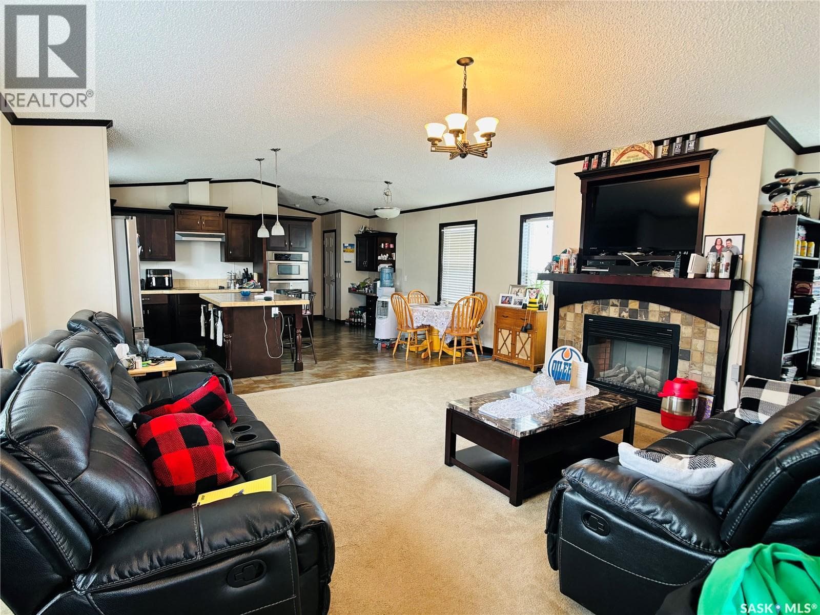 6 2004 Alice ROAD photo 4