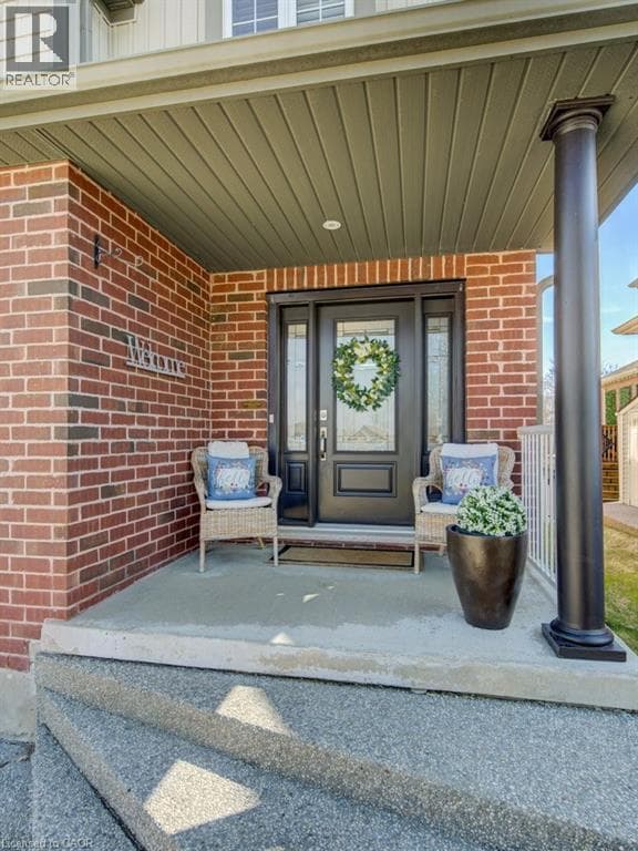 259 ZELLER Drive photo 4