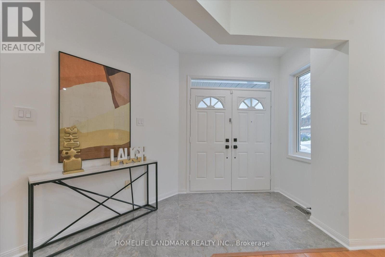 20 FORTUNE CRESCENT photo 5