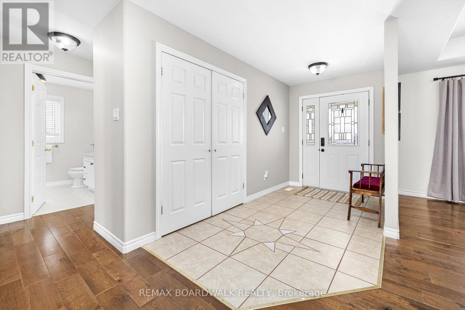 157 MACPHERSON WAY, RR #7 WAY photo 3