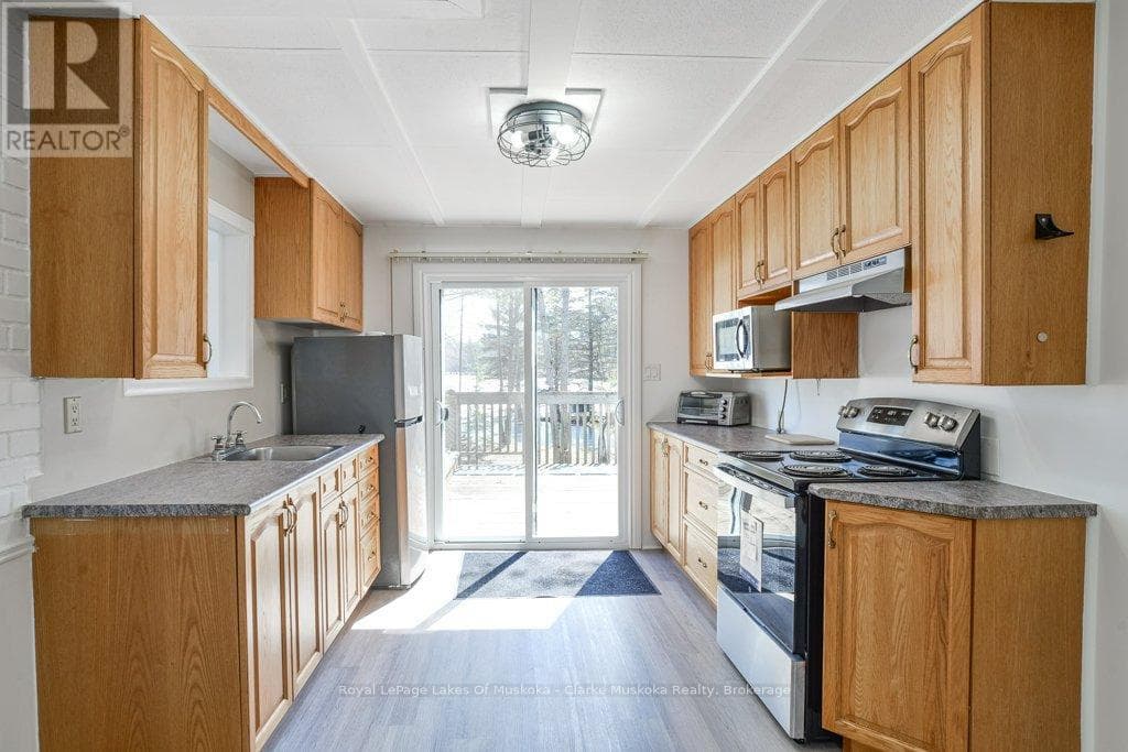 525 HIAWATHA ROAD photo 4