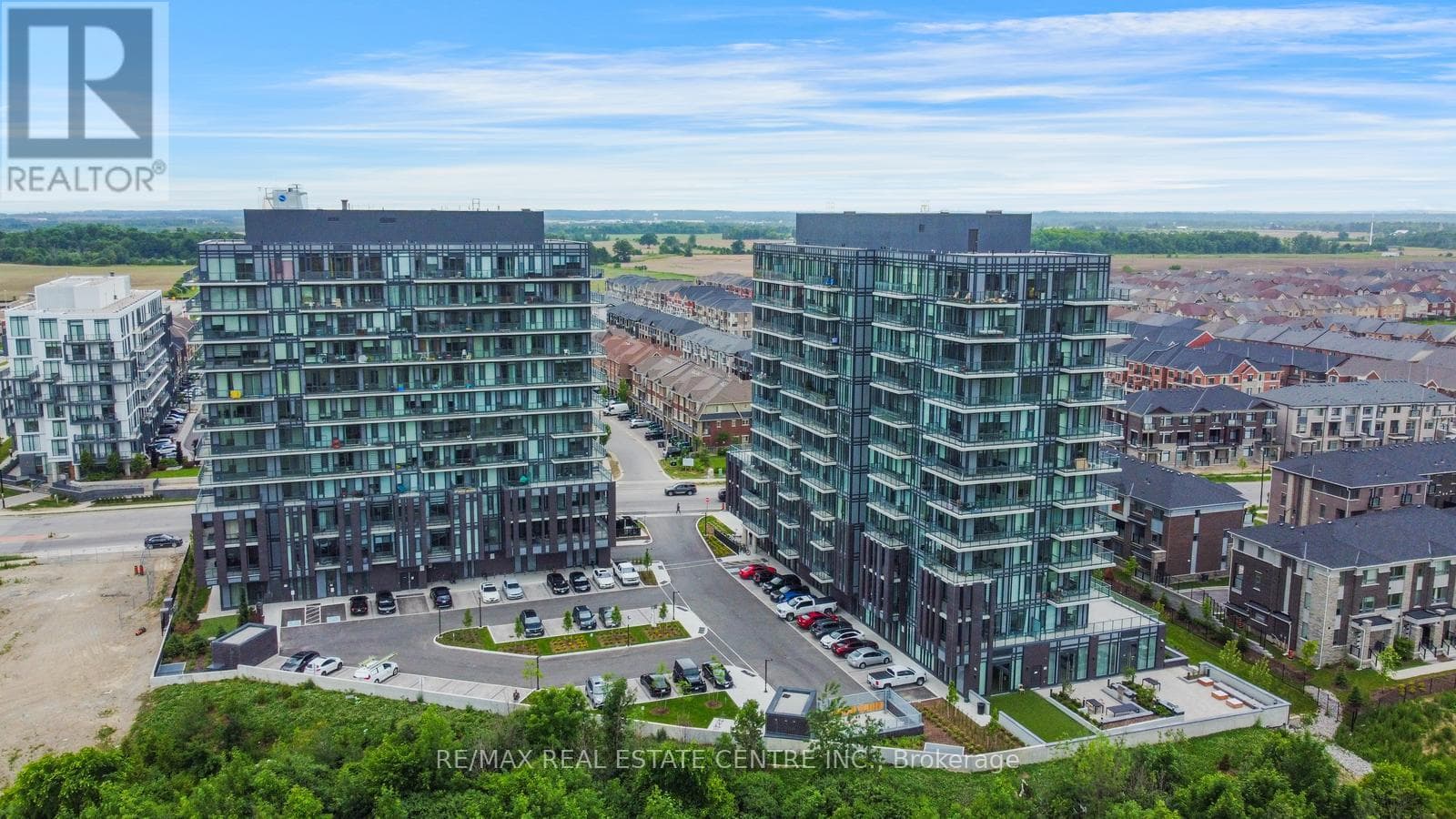 202 - 215 VETERANS DRIVE photo 2