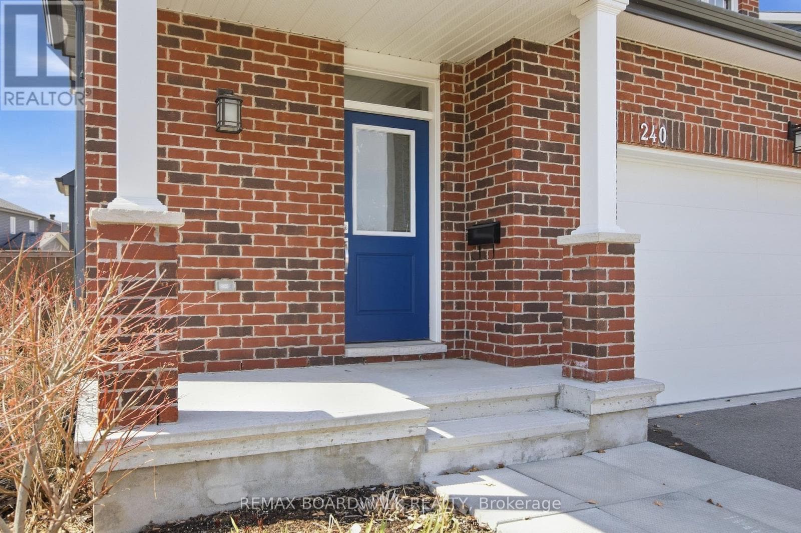 240 BOYD STREET photo 2