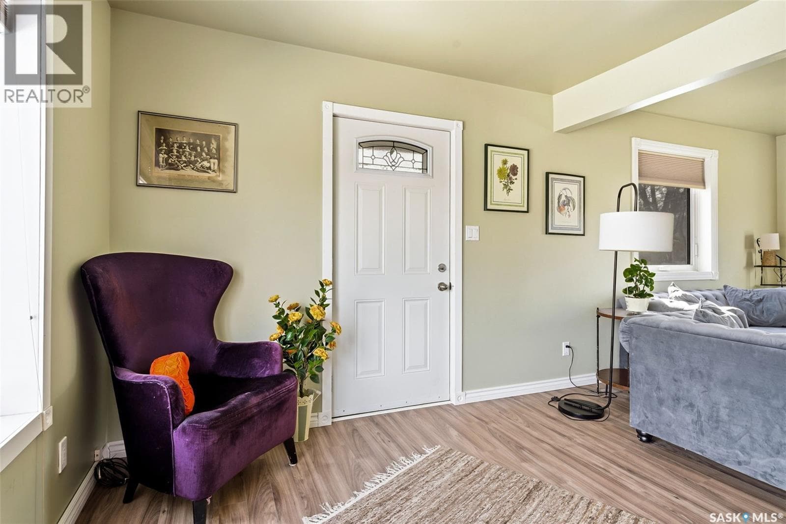 800 Pheasant STREET — photo 3