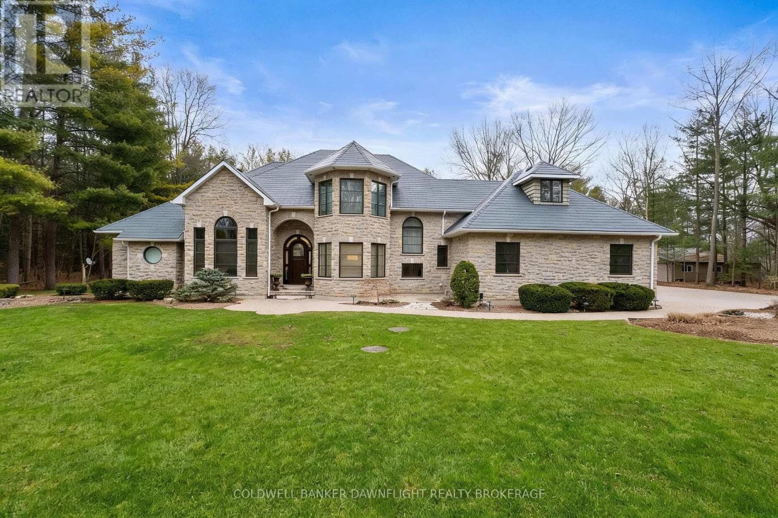 5 bed 4 bath single family at 9923 PARKVIEW CRESCENT — $2,795,000