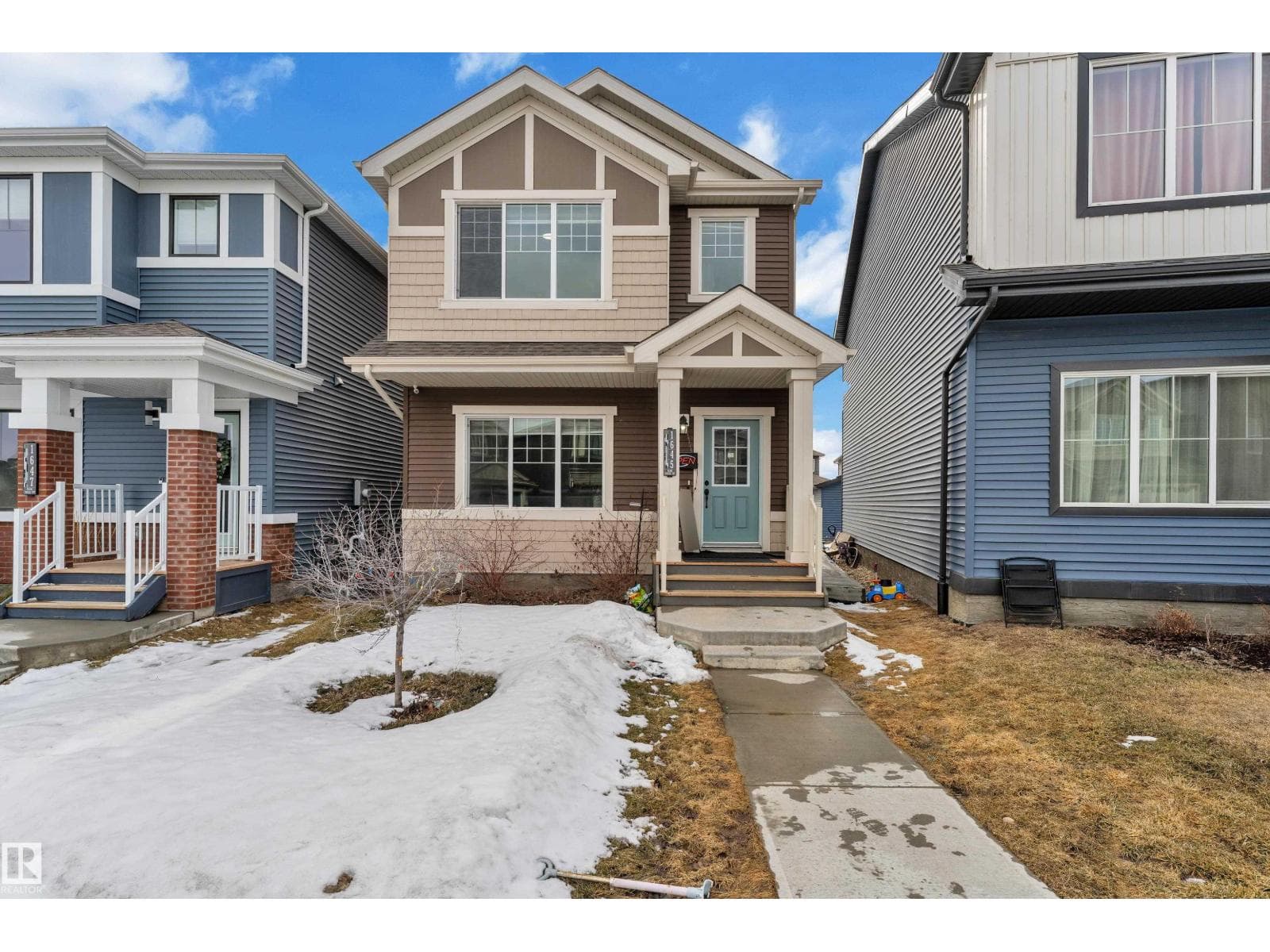 1645 PLUM CIRCLE SW photo 4