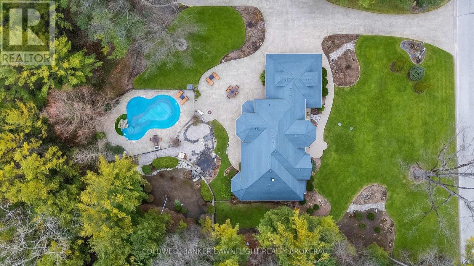 9923 PARKVIEW CRESCENT photo 4