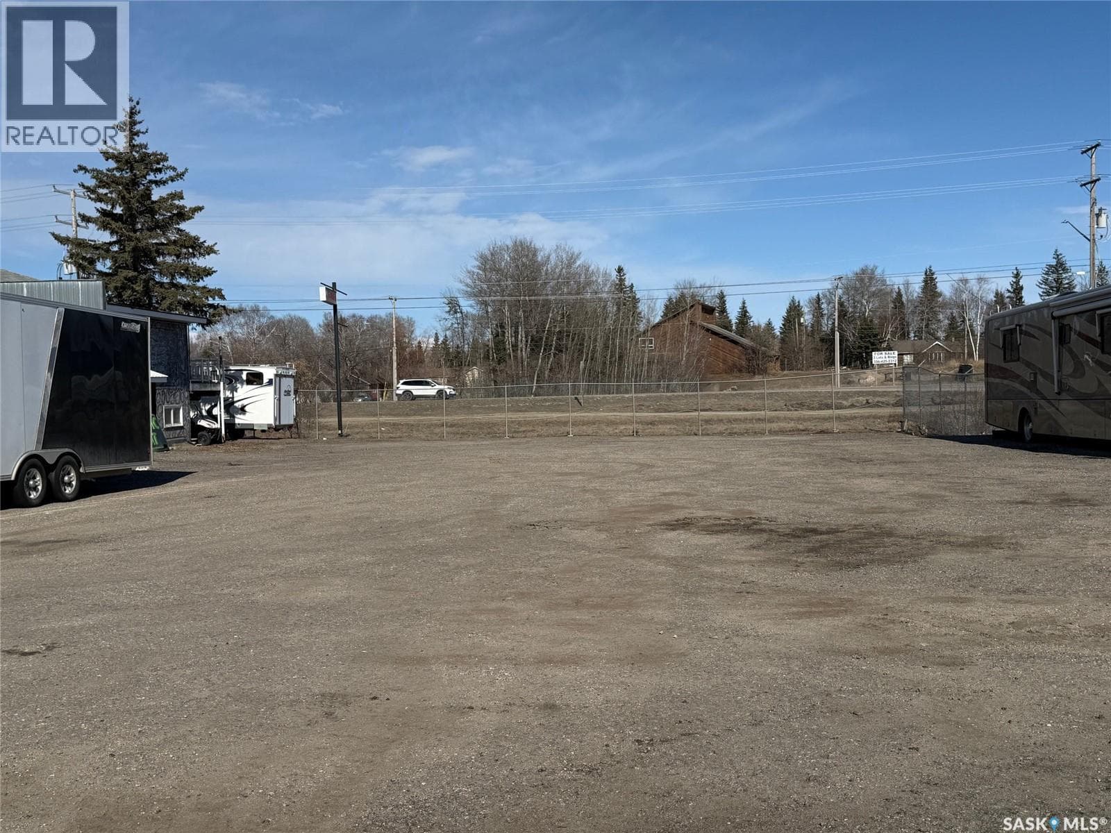 310 Husky AVENUE — photo 4