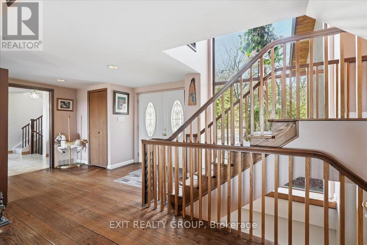 401 HEARNS ROAD photo 3