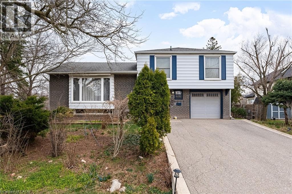 3 bed 2 bath single family at 557 TRAFFORD Crescent — $1,199,000