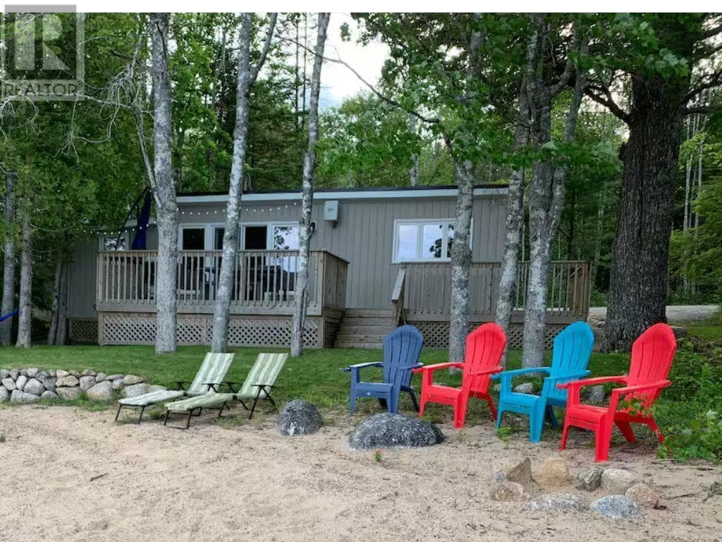 3 bed 1 bath single family at 36 Summer Lane — $469,000