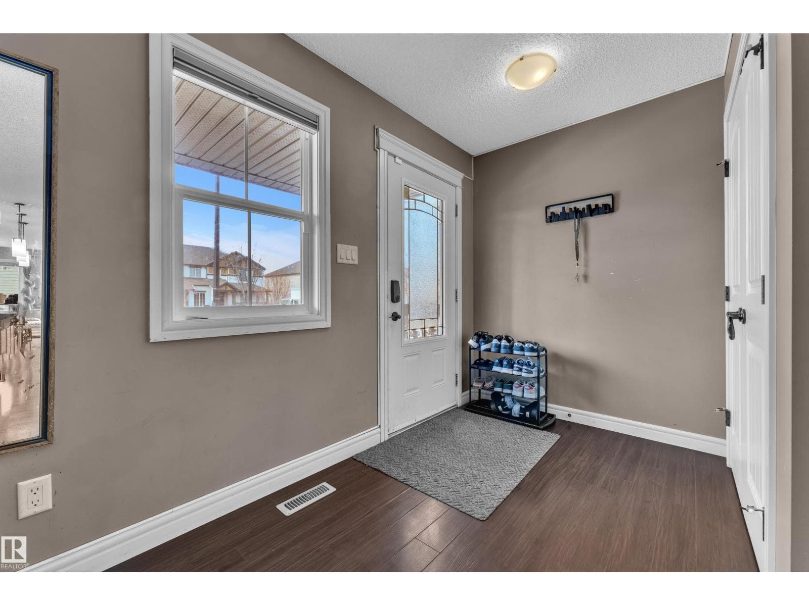 1035 WATT PROMENADE PM SW SW photo 5