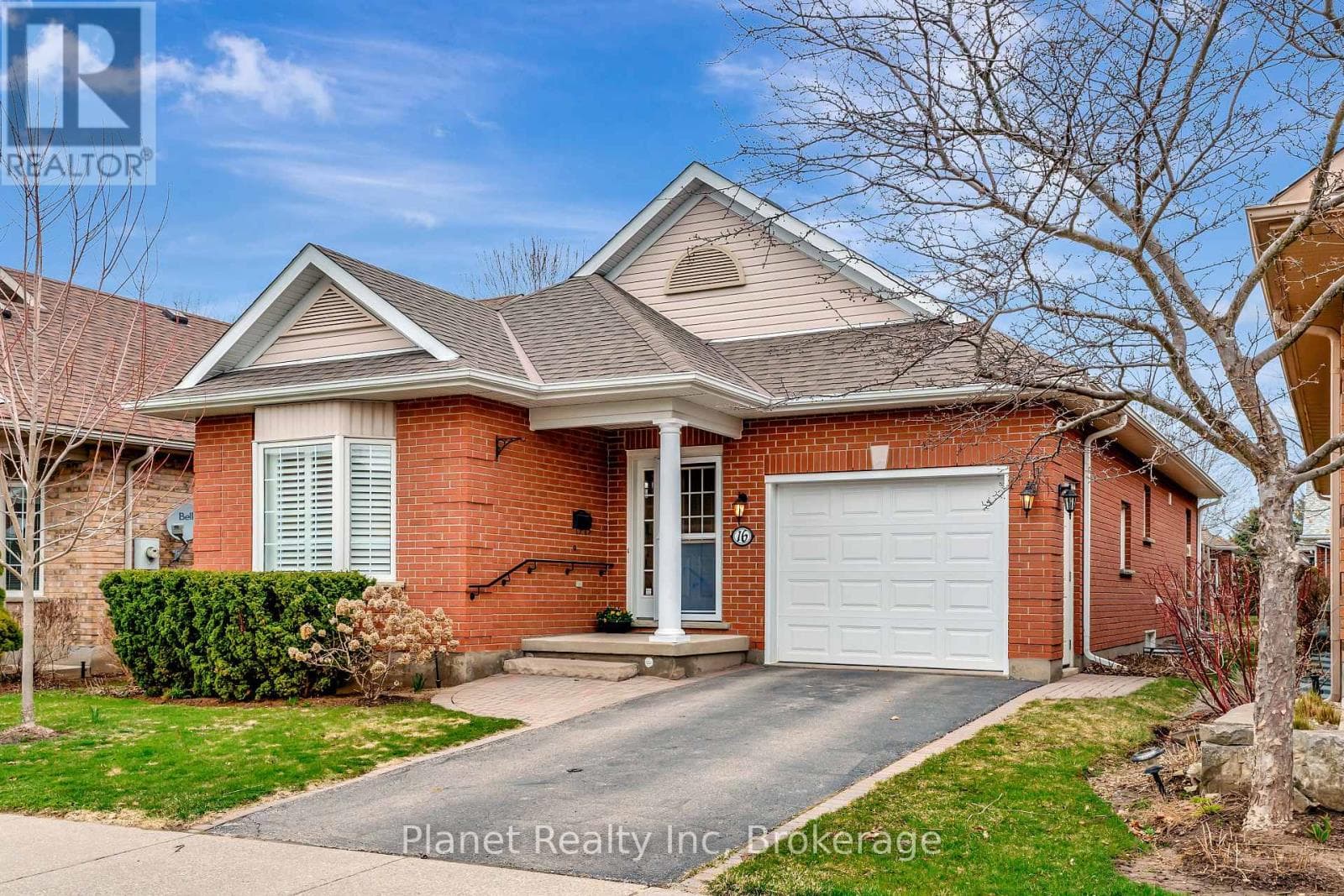 2 bed 3 bath single family at 16 WINTERBERRY LANE — $949,900
