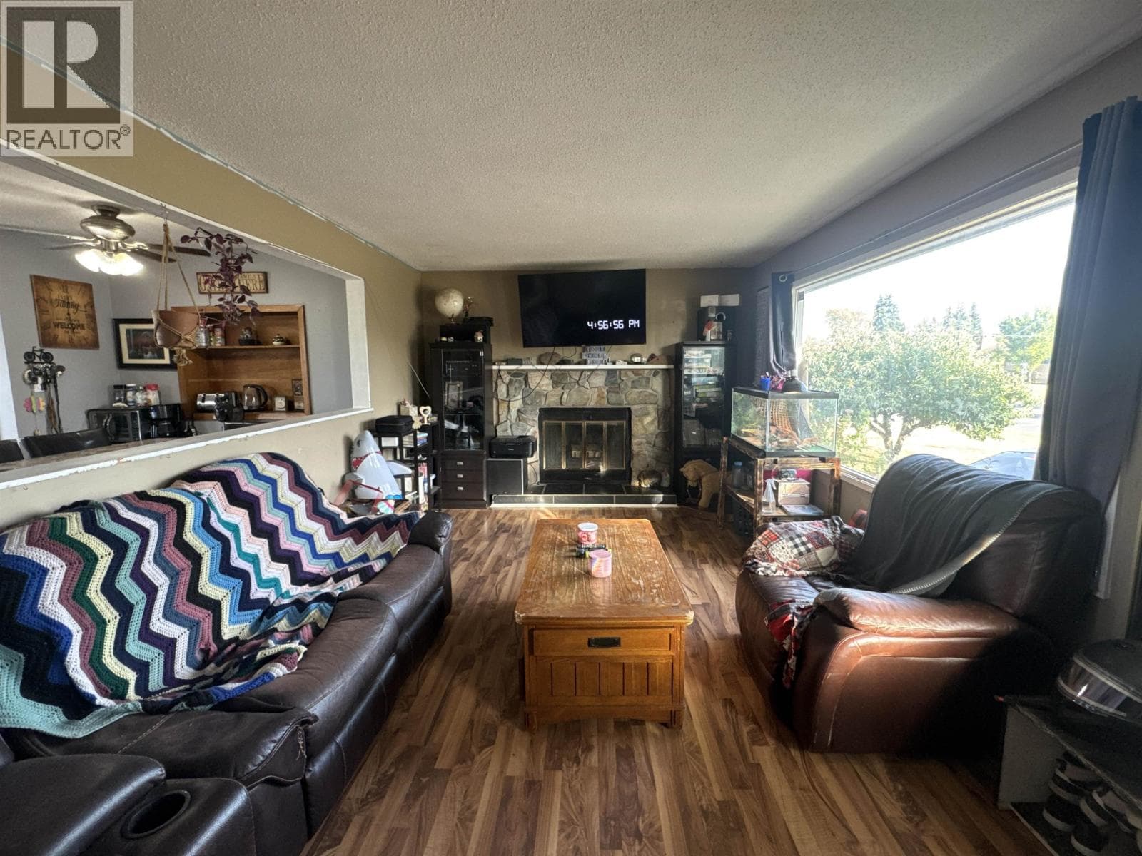 9808 112 AVENUE photo 2