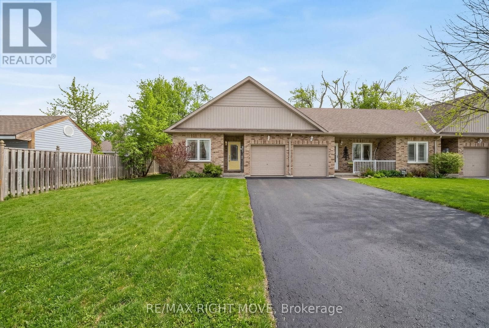 3 bed 2 bath single family at 3 TAYLOR DRIVE — $549,000