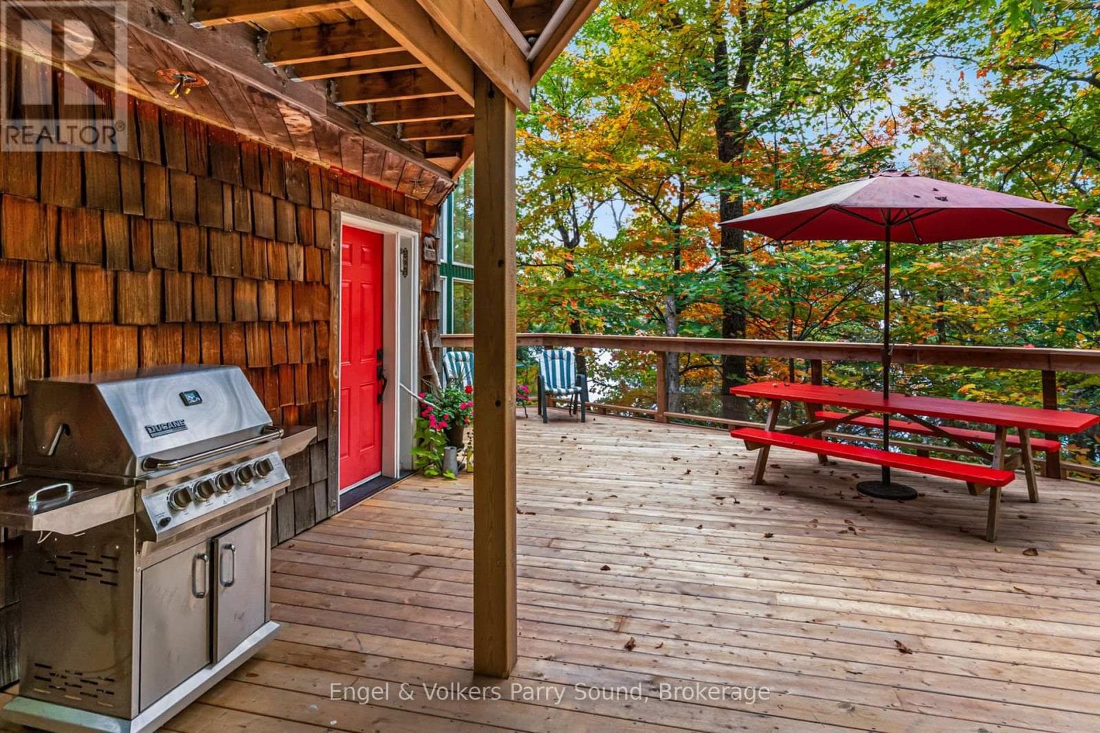 139 MANITOU DRIVE photo 3