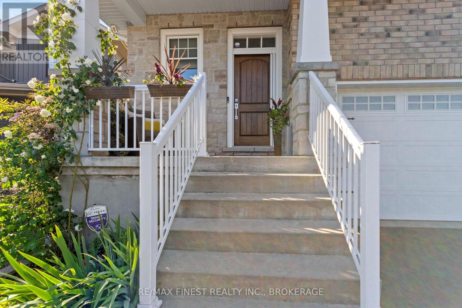 157 ISLANDVIEW DRIVE photo 5