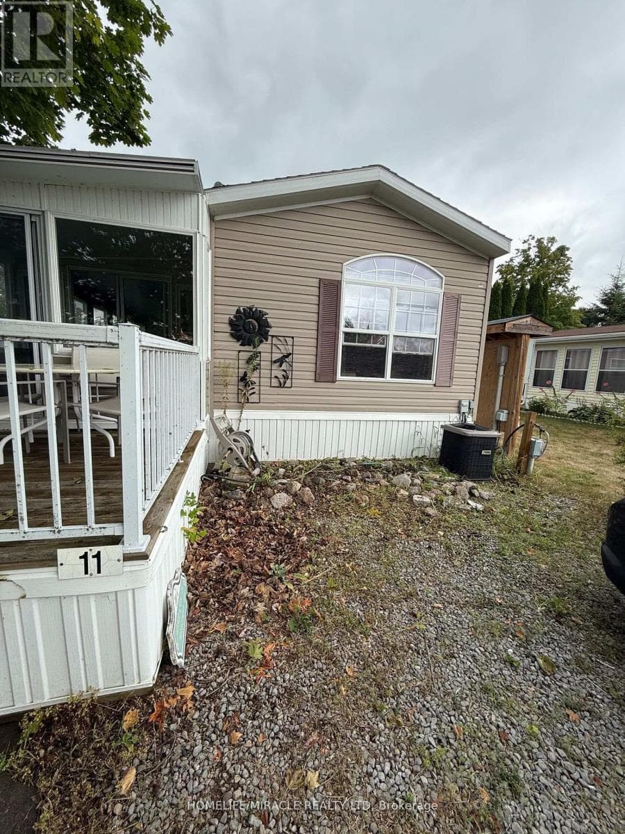 1 bed 1 bath single family at 11 GRANDVIEW DRIVE — $89,999