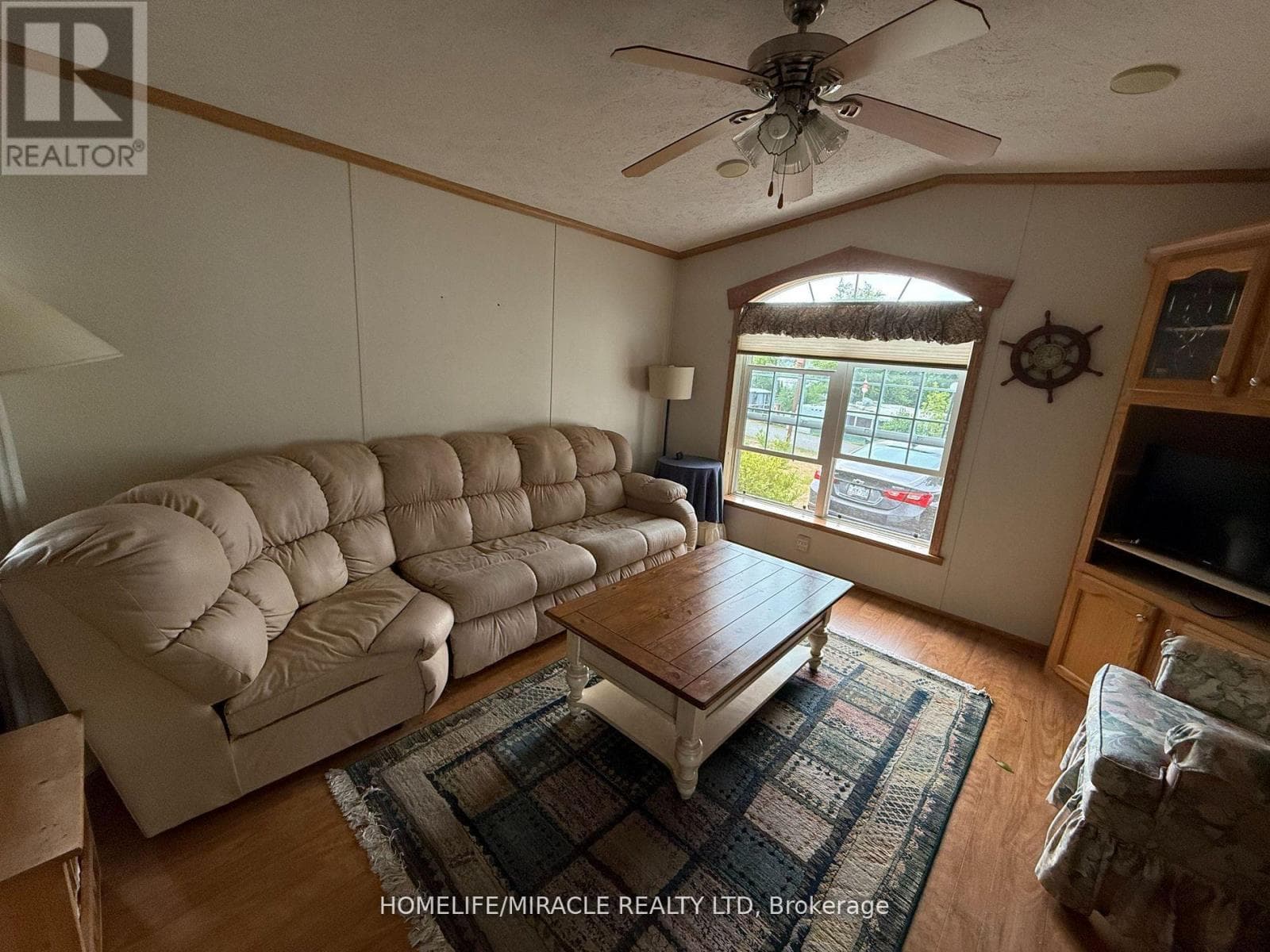 11 GRANDVIEW DRIVE photo 2