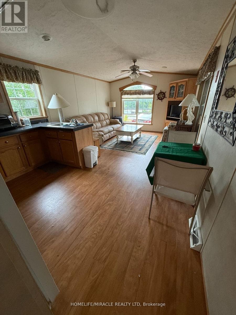 11 GRANDVIEW DRIVE photo 3